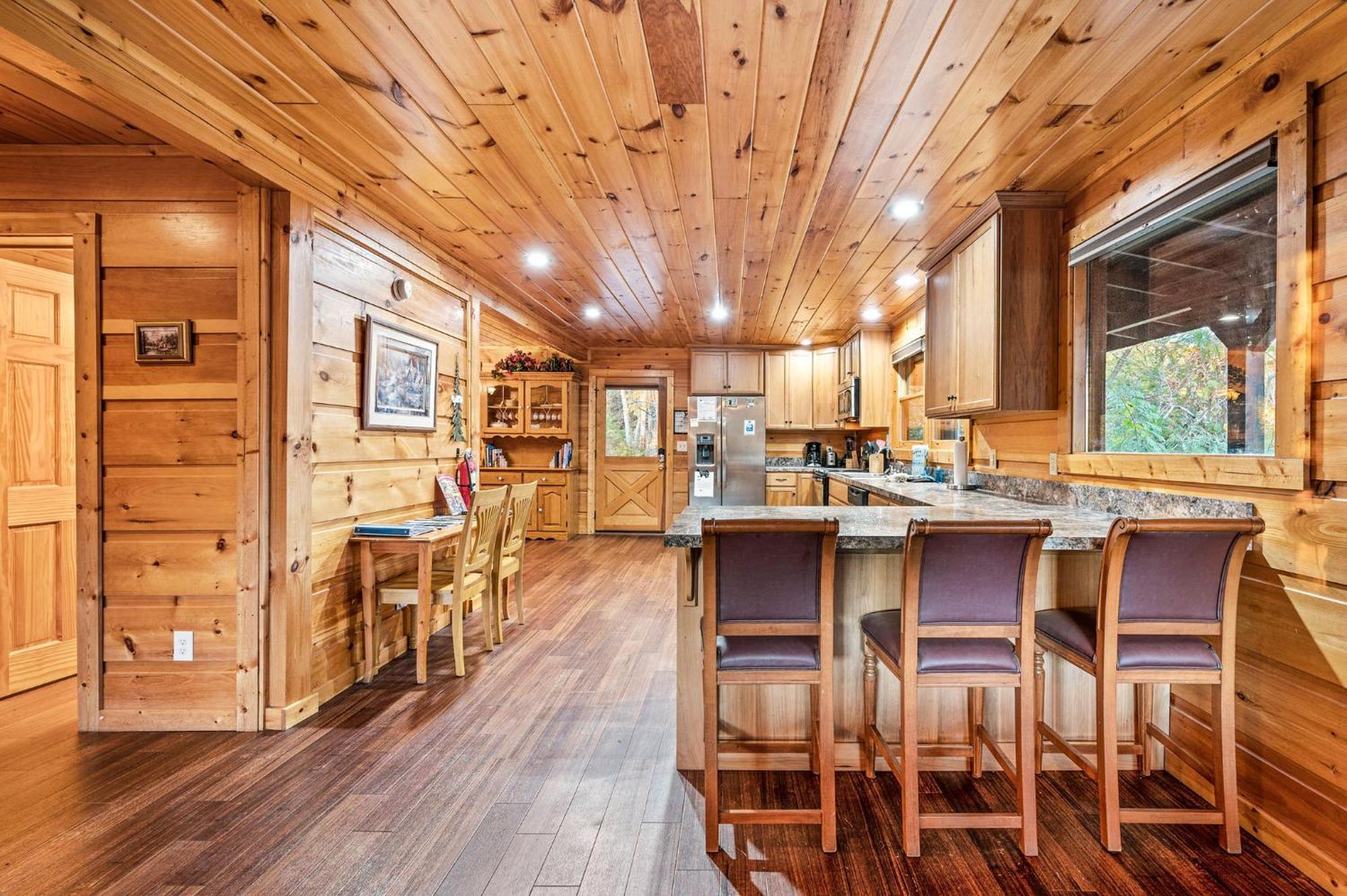 Take My Breath Away Holiday Home 개틀린버그 외부 사진